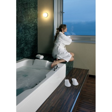 Scotch Wall/Ceiling Mount by Vibia