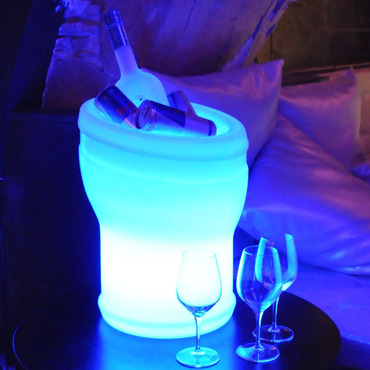 Illuseo LED Outdoor/Indoor Lamp