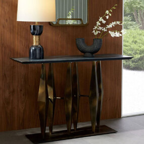 Dagmar Console