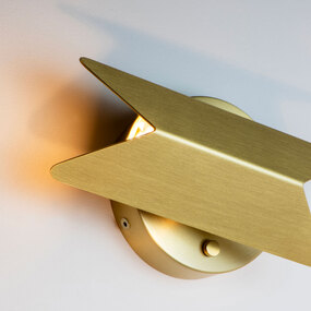 Pirouette V1 Wall Sconce