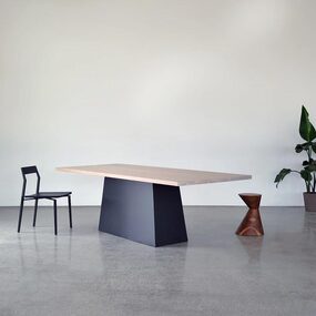 Brackton Dining Table