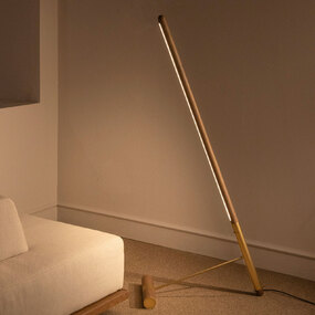 Linea Floor Lamp