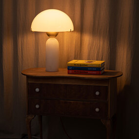 Peono Table Lamp