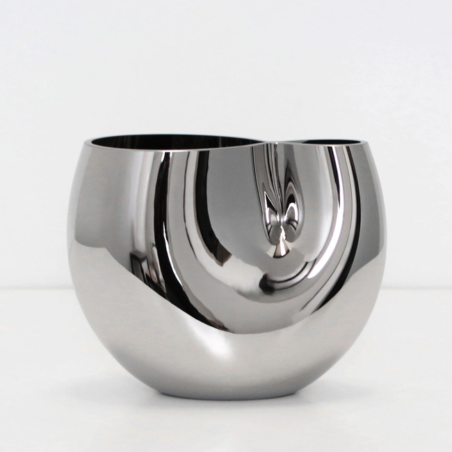 Seam Vessel by SkLO