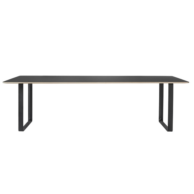 70/70 Dining Table by Muuto