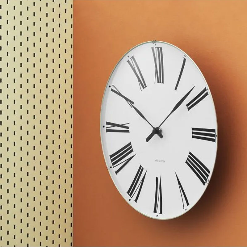 Roman Wall Clock by Arne Jacobsen | RD-436WR42 | ARJ1161661